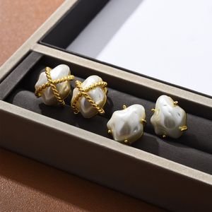 Stud Famous Brand Europe Designer Irregular Pearl Earrings For Women Luxury Jewelry Runway Japan Korea Cute Boho Goth Trend 230714