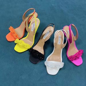Aquazzura cetim Strass Sandálias de cristal Salto agulha Dedos abertos Designers de luxo feminino Slingback Sapatos para festas à noite calçados de fábrica 35-43