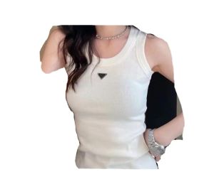 2023 Womens T Shirts Sleeveless Woman Fashion Vests Summer Tanks Camis Tees Vest Short Shirt Ice Silk Tops S-L
