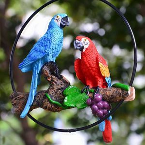 Garden Decorations Outdoor Simulation Birds Iron Ring Parrot Resin Hanging Crafts Garden Tree Sculpture Ornaments Courtyard Figurines Decoration L230715