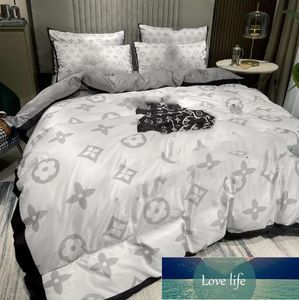 Roupa de cama de algodão lavado de três peças de tecido de luxo engrossado de luxo de cor sólida capa de colcha