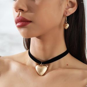 Choker 3 Piece Heart-shaped Earrings Necklace Set For Women