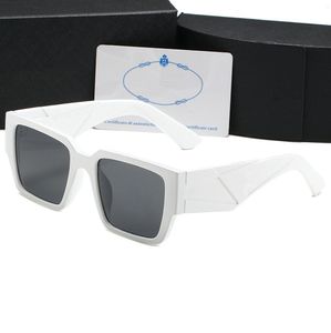 Tasarımcı Güneş Gözlüğü Klasik gözlükler Goggle açık plaj güneş gözlükleri erkek kadın için 6 renk isteğe bağlı üçgen imza orijinal kutu pp122