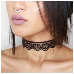 Choker Boho Flower Lace Naszyjnik Czarny pusty kołnierz tiulowe zabytkowe biżuteria tatuażu dla kobiet i dziewcząt