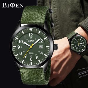 Biden Men Quartz Watch 12/24 Hours Skala na rękę Wristwatch Sport Wodoodporne zegarki Kalendarz data