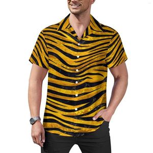 Camisas casuais masculinas Camisa com estampa de tigre Dourada Listras de animal para férias Blusas havaianas soltas Harajuku Manga curta Blusas grandes personalizadas