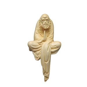 Ashtrays Carved Wood Decor Handmade Wooden Crafts Home Decoration Chinese Boxwood Buddha Bodhidharma Statue Sculptures Feng Shui x0627