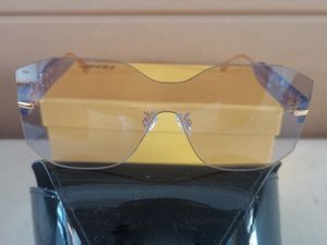 RealFine888 5A Eyewear FOL039V FE40067U FD FDGRAPHY RECTANGULAR SHIELD Luxury Designer Solglasögon för man kvinna med glasögon tyglåda fol038v