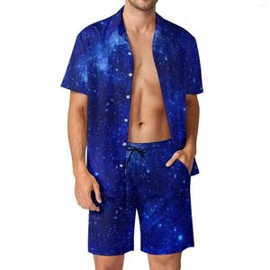 Fatos de treino masculinos Blue Galaxy Sky Vacation Men Sets Astronomy Print Casual Shirt Set Summer Custom Shorts Two-piece Trendy Suit Large Size