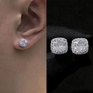 Hip Hop Rapper Men Studörhängen smycken silver Foursquare Diamond Yellow White Square Big Zircon Earrings Night Club smycken Tillbehör 1481