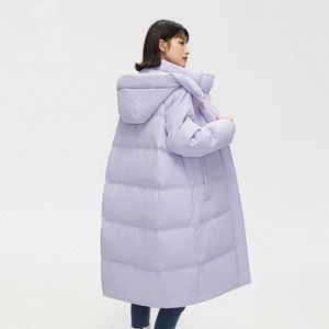 Autumn and winter women hooded long loose down coat, down filling fluffy full comfortable, simple fashion version.