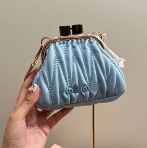 Luxury Clip Bag Miu Designer Shoulder Bags Women Fashion Chain Crossbody Purse Mini Dumpling Handbag Messenger Simple Style