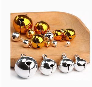 Dekorat domu Dzwoni rzemieślnicze małe metalowe miedziane wystrój świąteczny mini dzwonki na rzemiosło ślub ozdoby choinki biżuteria (złote srebrne)