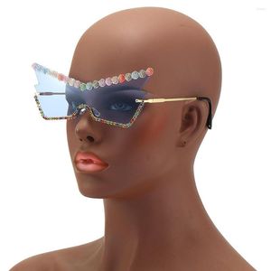 Güneş gözlüğü y2k vintage marka tasarımcısı elmas çiçek kadın moda şirin gölgeler moda punk tek parça serin rimless güneş gözlük