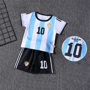 子供のサッカースーツ、スポーツパフォーマンスコスチュームワールドカップアルゼンチンポルトガルの子供の制服