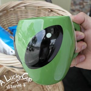 Кружки милый креативный зеленый инопланетный кружка керамическая фарфоровая кофейная чашка личность подарка на день рождения