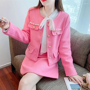 Arbetsklänningar Yuzacdwx Autumn Tweed Women 2 Piece Outfits Set Fashion Gold Button Woolen Jacket Coat Elegant A-line kjoldräkter