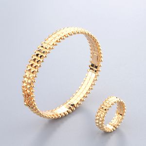 ampla 18K ouro engrenagem prata pulseira pulseiras para mulheres conjunto anel de luxo tênis moda unissex designer de jóias menina esposa jewlery presentes de festa acessórios casamento