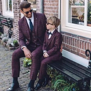 Men's Suits Latest Burgundy Tweed Plaid Notched Lapel Single Breasted 3 Pcs Men Suit For Or Children Groom Wedding Formal Slim Fit Wear