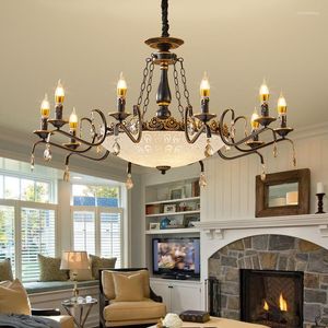 Chandeliers American Style Rural Retro Candle Chandelier Living Room Bedroom Restaurant El Interior LED Light Decoration Cast Iron Lighti