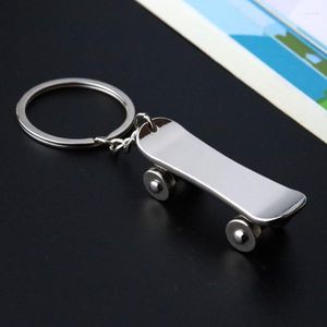 Anahtarlık 1 adet yenilik hediyelik eşya metal kaykay anahtar zinciri anahtarlık yaratıcı hediyeler halka paslanmaz çelik araba çanta zincirleri