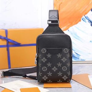 M30741 Projektanci Cowhide Outdoor Slingbag Women Womentical Zestawy do toalet sprzęgła Pochette Torba męska do przechowywania torebki luksusowe ramię na ramię