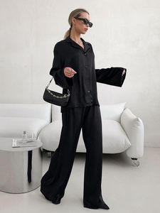 Indumenti da notte da donna Hiloc Black In con fusciacche Pigiama in raso con risvolto monopetto per donna Set eleganti a maniche lunghe