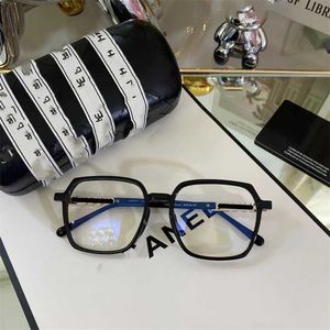48％オフサングラス2023新しい高品質の小さな香料眼鏡フレーム女性のためのアンチブルー7068非常に近視の缶