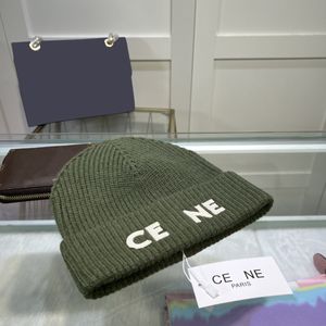 Beanie/Skull Caps Skull Caps Designer Triomphe Beanie Celiny Women Ear Protection Celinne varm vindtät hatt Fashion Casual Beanie Celins Outdoor Travel