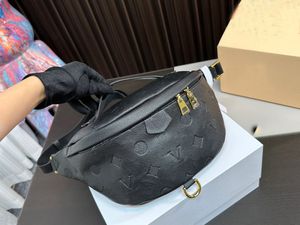 M44836 M44836 M44812 Cowhide 엠보싱 디자인 허리 가방 Bumbag 숄더백 가죽 크로스 바디 패키지 클러치 핸드백 토트 백