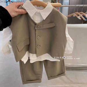 Set di abbigliamento Set da ragazzo Primavera / Estate Nuovi vestiti per bambini Cappotto casual Camicia e pantaloni Tre pezzi Risvolto Giacca per bambini Z230717