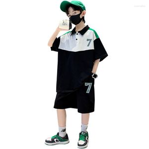 Kläder sätter mode pojkar sommar set 2st lapptäcke t-shirt shorts barnkläder för 5 till 14 år gamla koreanska barn