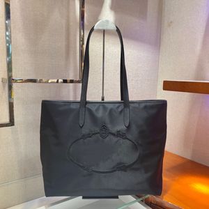 1BG218 Classic Women's Shopping Bag High-End Quality Tote Bag Nylon Fabric Handväska Kapacitet är mycket stora resor vanligtvis kan vara lätta och praktiska