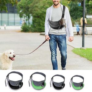 Capas para assento de carro para cães Bolsas para transporte de animais de estimação Bolsa de ombro para viagem ao ar livre Malha portátil para gatos Filhote de cachorro Porta-sling Bolsa respirável Suprimentos de transporte