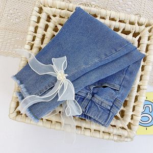 Småbarn barn flickor kläder jeans vår baby flicka koreansk stil bowknot blommor smala byxor barn flickor tyg byxor jeans