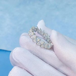 Pierścienie klastra Hiphop Marquise Cut mrożony Moissanite Eternity Pierścień Weddna 925 Srebrne laboratorium Diamentowe zaręczyny platyna