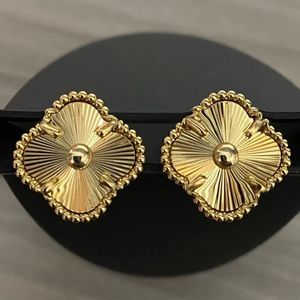Designer Four-leaf Women Senior Classic Small Fragrant Wind New Clover Earrings Gold Plated Agate for Women