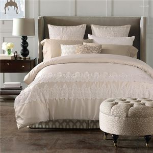 Set di biancheria da letto 7 pezzi Biancheria da letto Euro Fiore tridimensionale Set di lusso americano in quattro pezzi (A Seta lavata B Cotone)