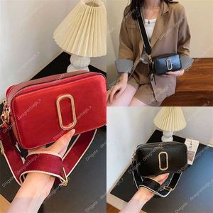 Trendy Simple High Shoulder Quality Bags and Coins Purse with for Women One Tote Fashionable Small Camera Western Style Wide Strap Crossbody Designer