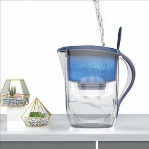 1pc Water Filter Pitcher Filtration System, Reduces Fluoride, Chlorine And More, Lasts 2 Months, BPA-free