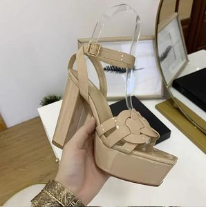 Kvinnor Luxurys Designer High Heels Shoes 12,5 cm Shiny Metal Leather Black White Pink Fashion Luxury Dress Leather Wedding Party High-Heeled Shoes With Box