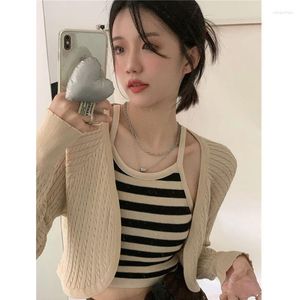 Kvinnors tröjor 2023 Tank Camisole Topps Sticked Crop Black Cardigans Two Piece Set Retro Korean Fall For Women Pull Sueters Mujer