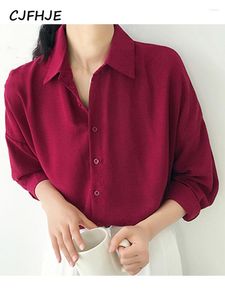 Kvinnors blusar cjfhje ankomst kvinnor solid vänd krage chiffong blus överdimensionera knapp upp vinröd skjorta korea stil feminina blusa