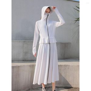 Kurtki damskie 2PCS/Zestawy Outdoor Cienkie Ochrony przeciwsłoneczne Ubrania Kobiety anty-UV oddychający letnia kurtka Full Body Suncreen Hood Silk