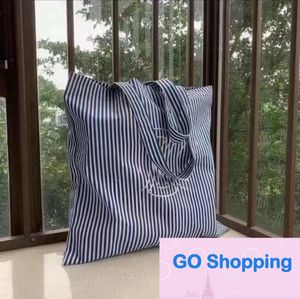 New Tote Canvas Bag Portable Shoulder Blue and White Striped Artistic Canvas Women's Bag Large Capacity Wholesale