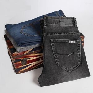 Jeans da uomo Taglio elastico regolare Pantaloni da uomo di alta qualità da lavoro Pantaloni casual da uomo elasticizzati grigio scuro 40