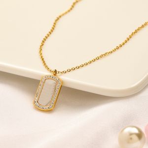 Jewelry Men Chain Designer Necklace Van CLover necklace Gold Pendant Diamond Luxury Classic Necklaces for Womens Long Chain Jewellery Titanium Silver Pated Party