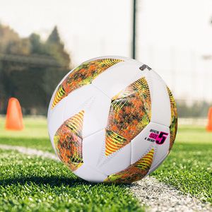 Bälle Standardgröße 5 Fußball PU-Leder Sport Fußball Liga Spieltraining Nahtlose Nähte 230717