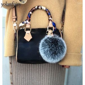 Keychains Fluffy 2023 -selling Fur Pom Car Keyring Soft Real Ball Keychain Women Bag Pendant Gifts Pompom Key Chains Gxy239