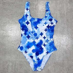 Roupa de banho Designers Maiôs para Biquíni Roupa de banho Moda Duas peças Uma peça Almofada de barriga para esportes Bandagem de controle floral Sexy Maiô acolchoado Fatos de banho 3 estilos